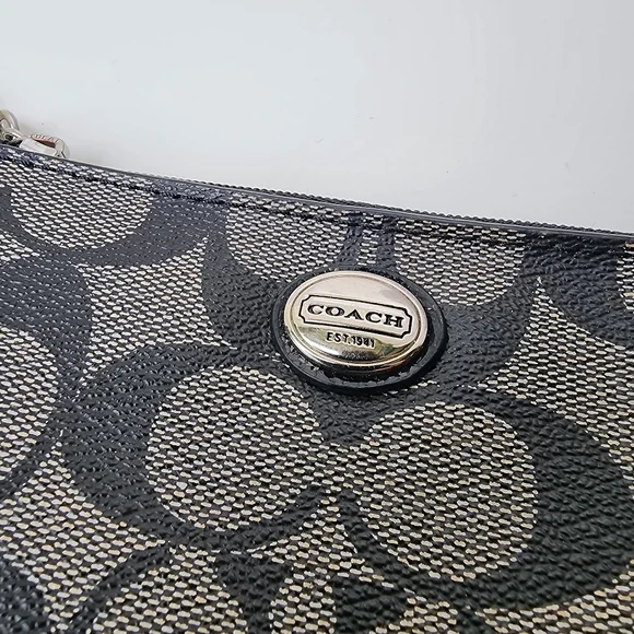 Coach Signature Peyton Wristlet - Picture 3 of 5